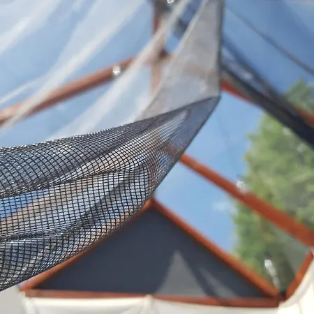 Lüks kamp alanı Tarpcamp
